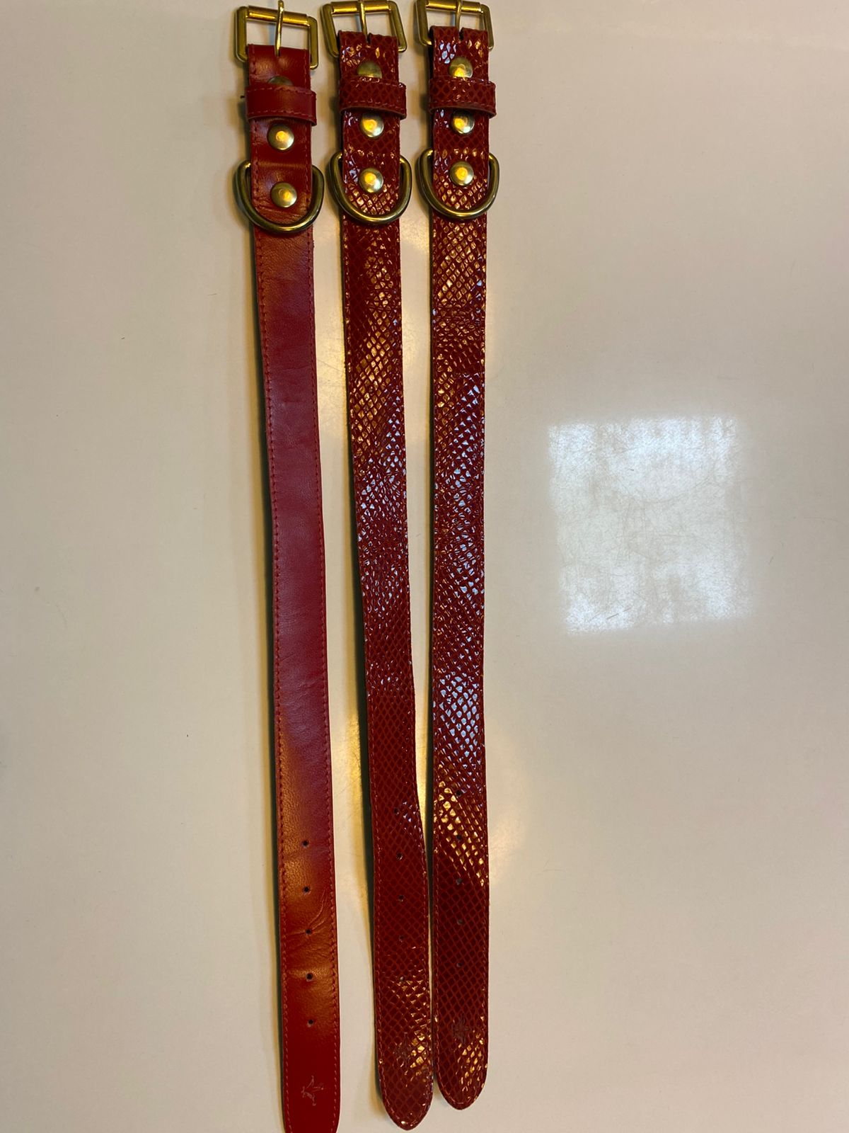 Collar Rojo Sen.