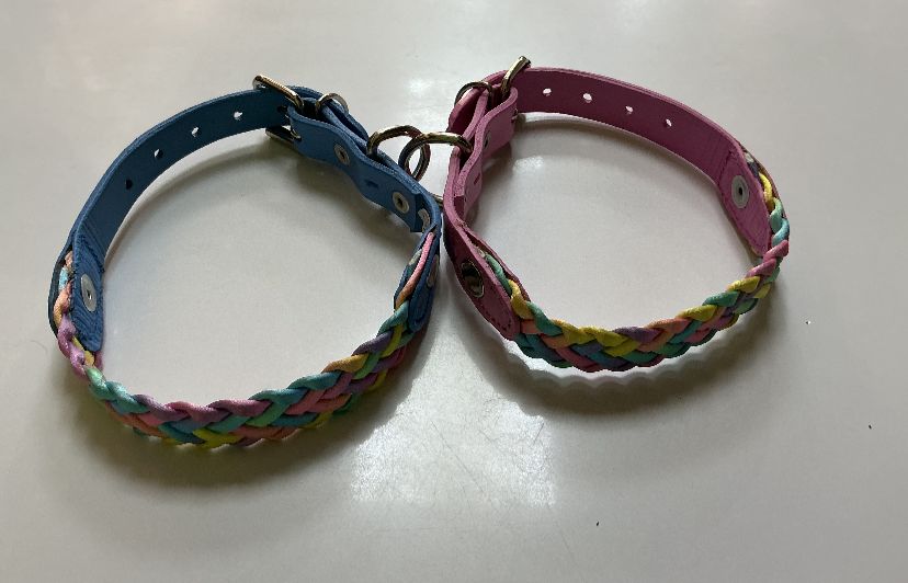 Collares de Cuero y Tejidos Haustier